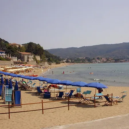 Ξενοδοχείο με διαμερίσματα Domus Cilento 3*