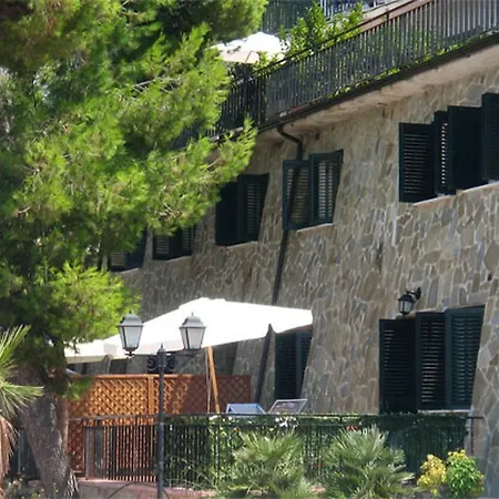 Domus Cilento - Con Piscina Apartmanhotel