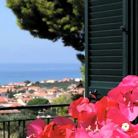Domus Cilento - Family Con Piscina קסטלבאטה