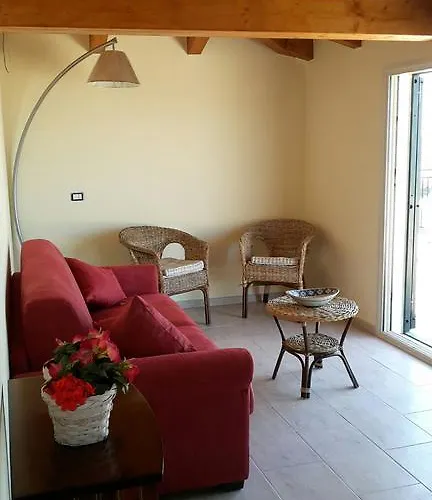 Domus Cilento Aparthotel 3*